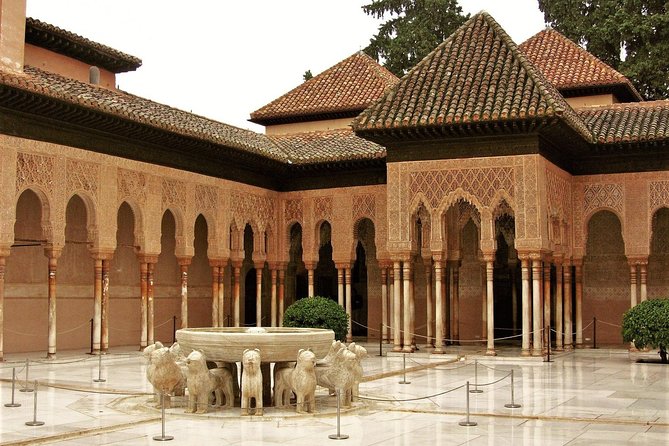 Full Alhambra Tour With Preferential Access (english Language) Tour Details