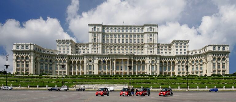 Full Day Bucharest Sightseeing Tour Tour Overview