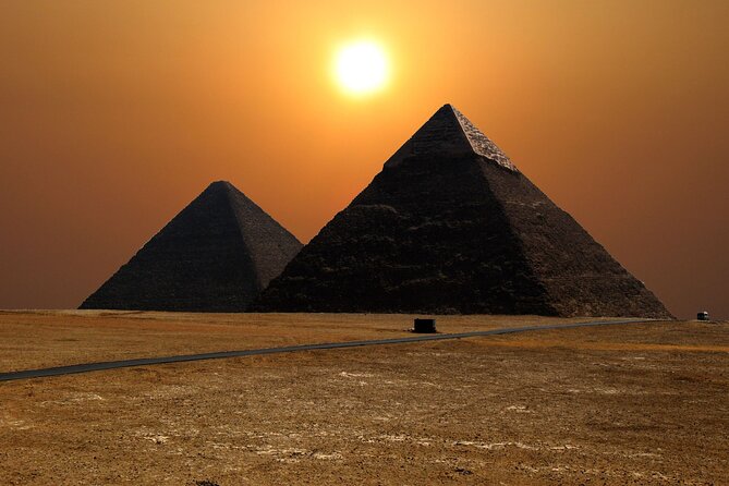 Full Day Giza Pyramids ,sphinx & Sakkara Private Tour Inclusions