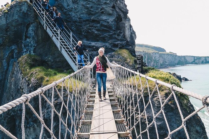 Giants Causeway Experience Day From Belfast In Luxury Mercedes Tour Itinerary