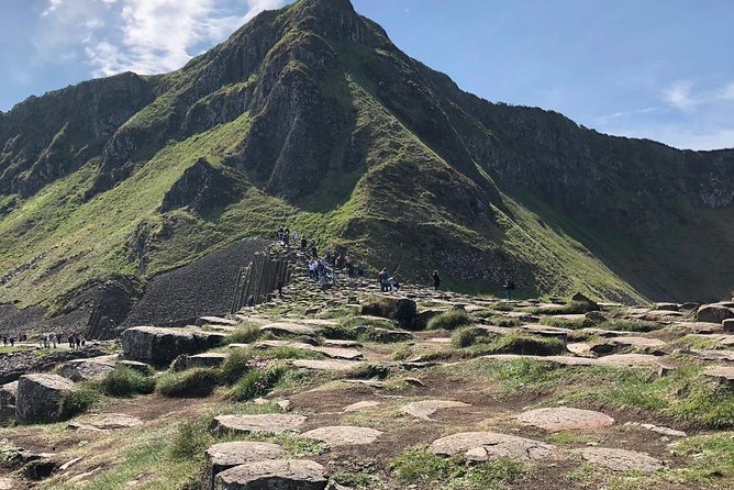 Giants Causeway Luxury Private Day Tour Pickup And Scheduling