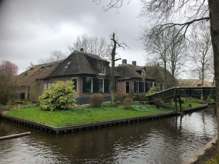 Giethoorm & Exploring The North Of The Netherlands Tour Tour Overview