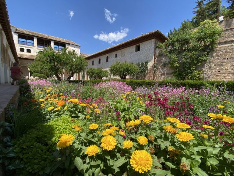 Granada: Alhambra, Alcazaba, And Generalife Private Tour Tour Overview