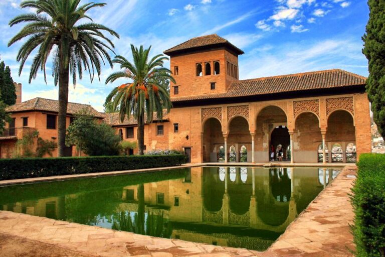 Granada: Full Day Trip From Seville With Transfers Granada Exploration Highlights