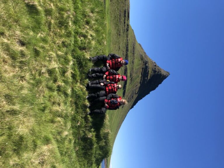 Grundarfjörður: Classic Mt. Kirkjufell Kayaking Adventure Inclusions