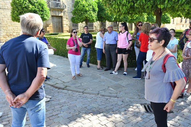 Guided Tour of Úbeda and Baeza - Exploring Úbedas Sacred Chapel