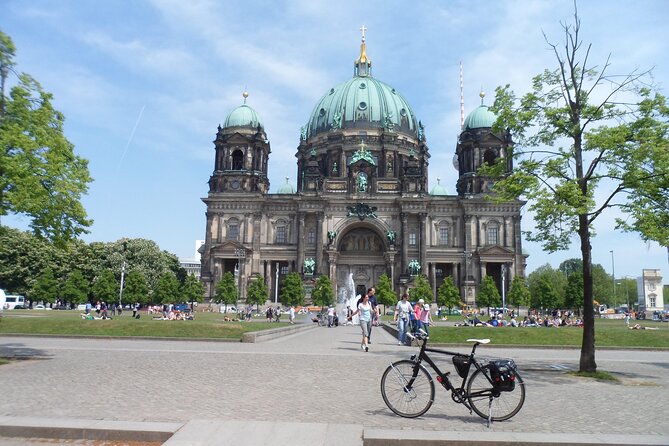 Half Day Guided Bike Tour Of Central Berlins Highlights Tour Overview