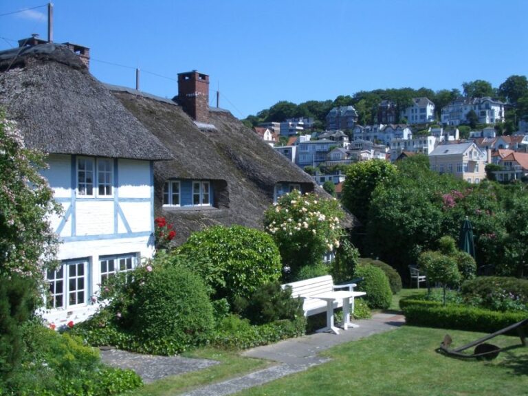 Hamburg: 2 Hour Blankenese Walking Tour Tour Details