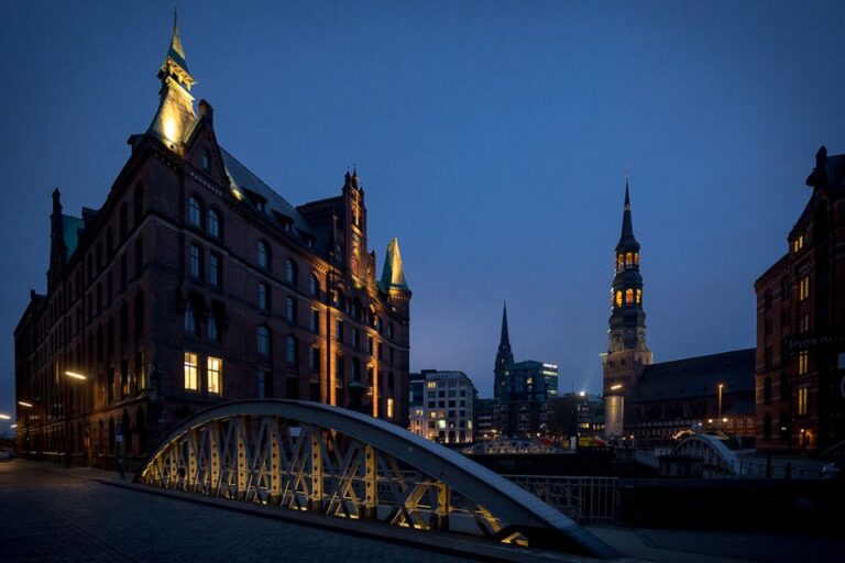 Hamburg: Eerie Speicherstadt Tour Haunting History Of Speicherstadt