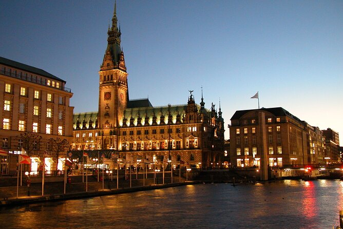 Hamburg Like A Local: Customized Private Tour Meeting And Pickup