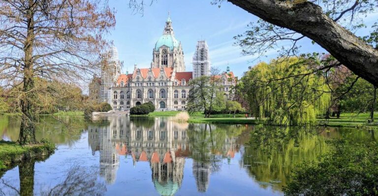 Hannover: Self Guided City Centre Walk Sights And Specials Tour Overview