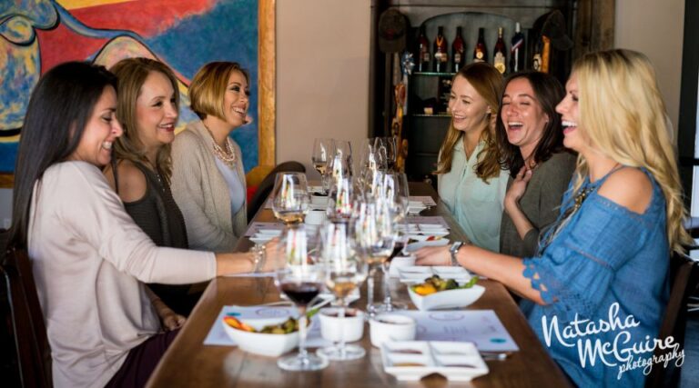 Healdsburg: Boutique Wine And Food Pairing Walking Tour Tour Overview