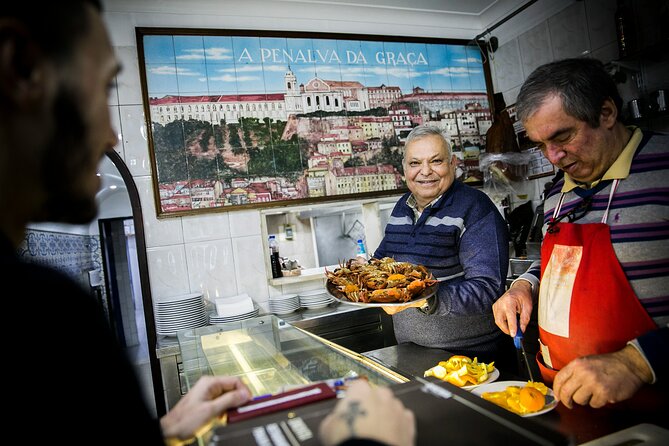 Hidden Flavors Of The Hillside: Mouraria & Graça Meeting Point And Directions