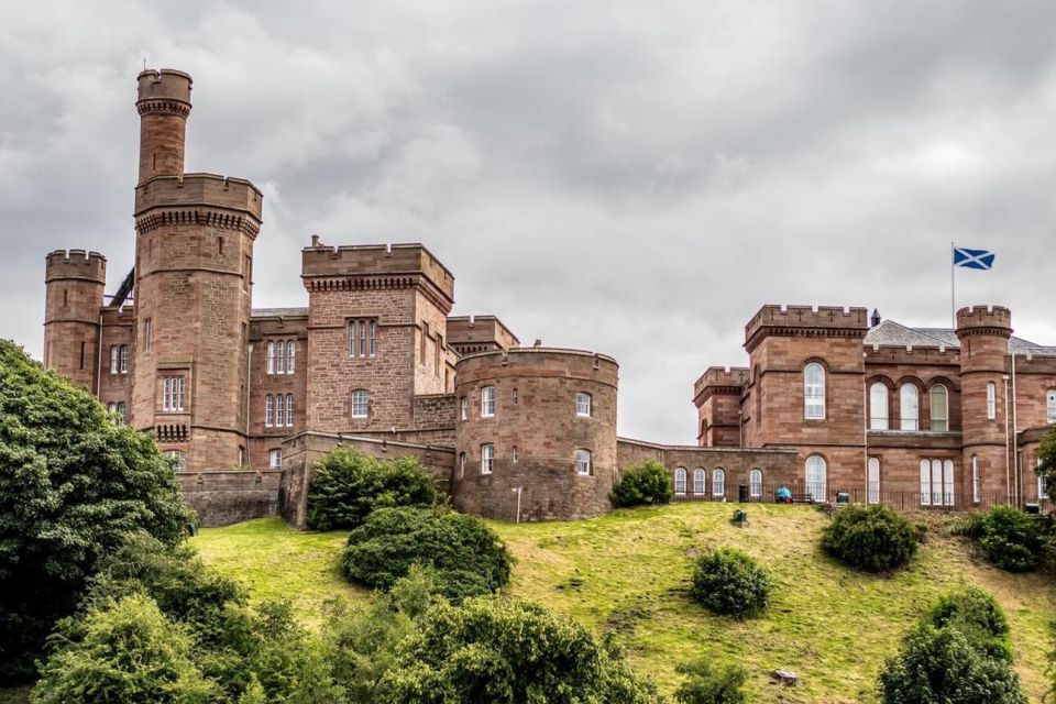 Highland Whispers: A Romantic Sojourn in Inverness - Inverness Town House: Historical Gem