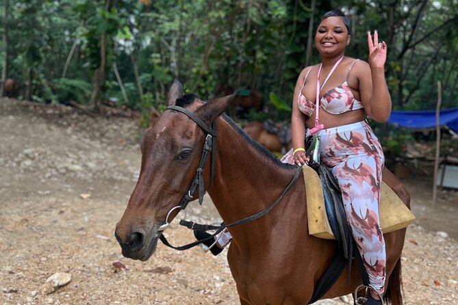 Horseback Riding & Swim Adventure From Montego Bay With Lunch Stop Tour Overview