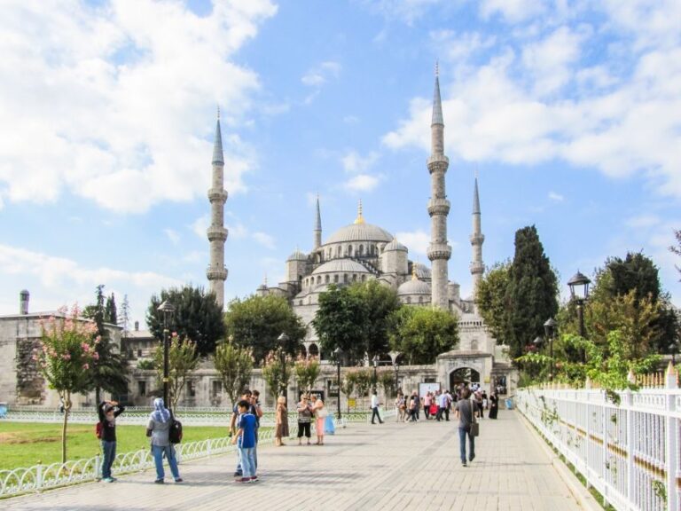 Istanbul: Blue Mosque & Hagia Sophia Guided Tour W/ Tickets Tour Overview