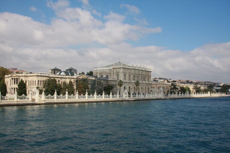 Istanbul: Full Day Tour With Dolmabahce & Bosphorus Cruise Tour Overview