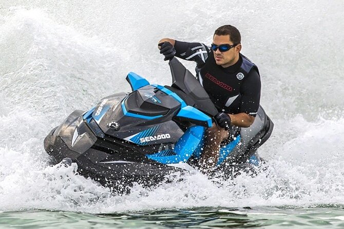 Jet Ski Ride In Dubai Jbr The Beach Safety Instructions By Professionals