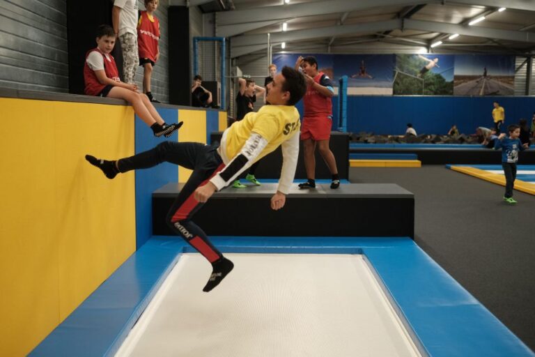 Jump 1h Trampoline Park Béziers Expansive Leisure Space