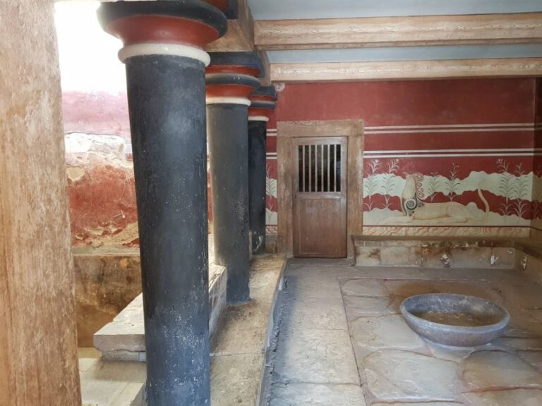 Knossos Palace And Village Pottery Tour Tour Overview