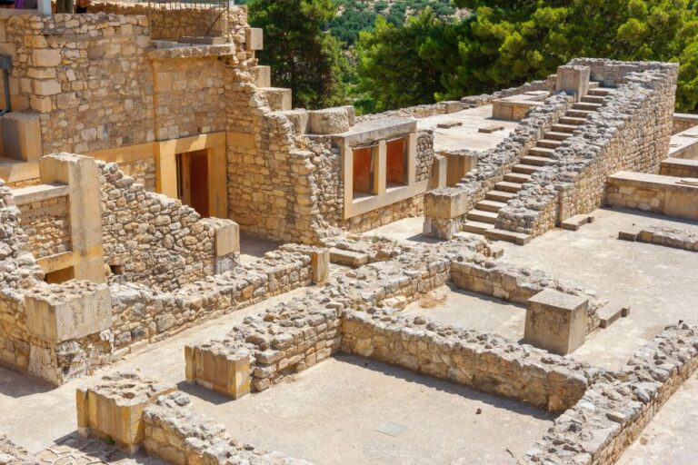 Knossos Palace Skip The Line Ticket & Private Guided Tour Tour Overview