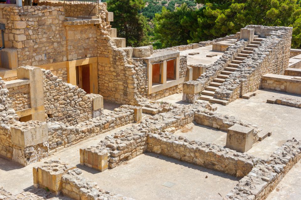 Knossos Palace Skip-the-Line Ticket & Private Guided Tour - Tour Overview