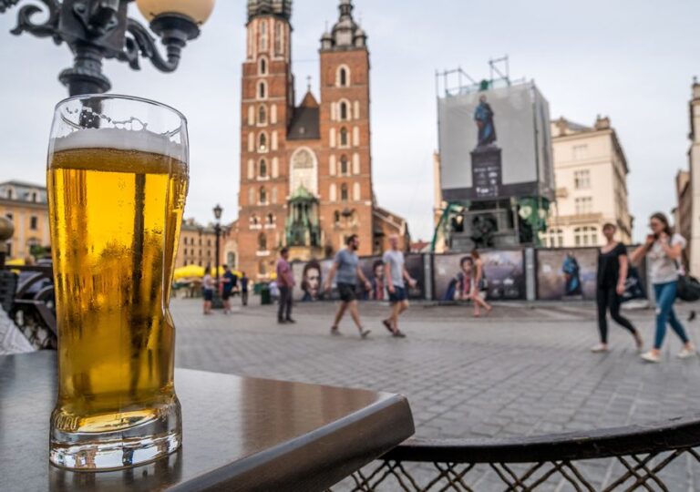 Krakow: Guided Craft Beer Tour Tour Overview