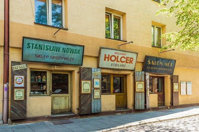 Krakow: Jewish Quarter Kazimierz & Schindlers Factory & Ghetto Guided Tour Kazimierz District