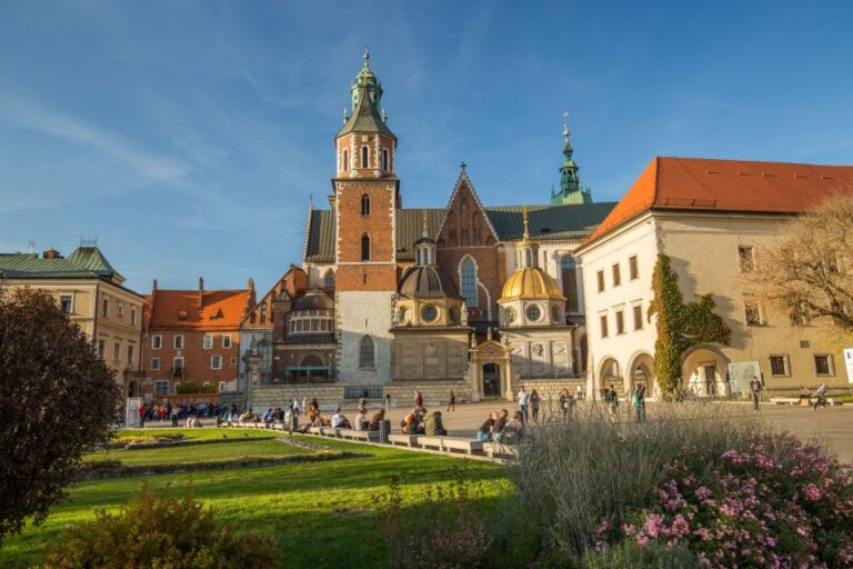 Krakow: Wawel Castle, Cathedral, Salt Mine, And Lunch Tour Overview And Pricing