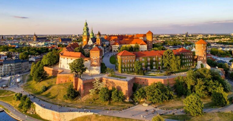 Krakow: Wawel Royal Hill Guided Tour Tour Overview