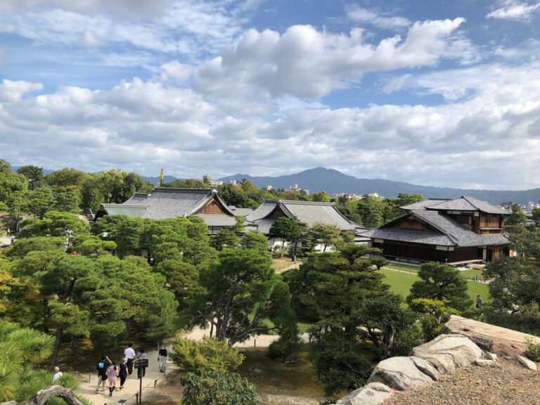 Kyoto Arashiyama Bamboo Forest & Golden Pavilion Bike Tour Tour Overview