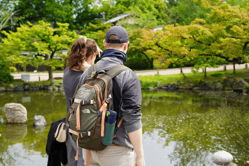 Kyoto: Gion District Walking With an Expert Local Tour Guide - Discovering Kiyomizu-dera