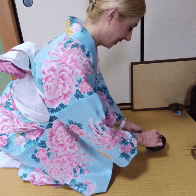 Kyoto: Tea Ceremony Experience in a Small Tea Room - Pricing and Booking