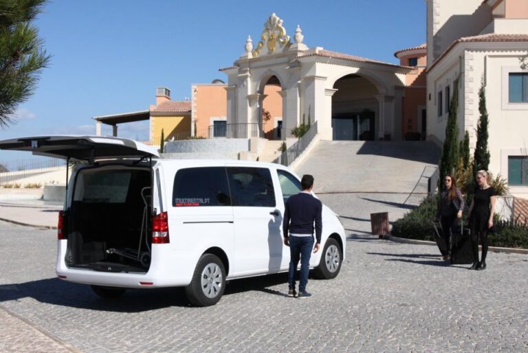 Lagos: Private Transfer To Faro Airport (60 Min) Service Overview