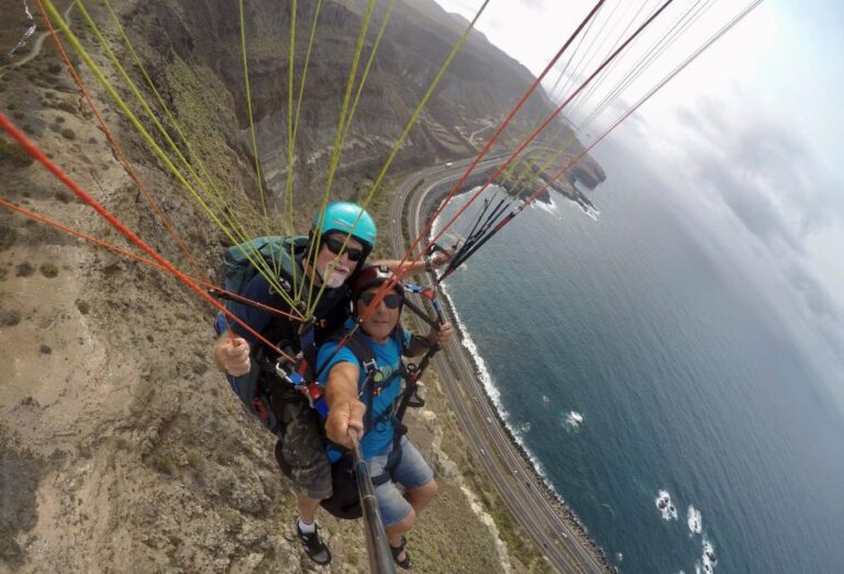 Las Palmas: Tandem Paragliding Flights For Everyone Flight Details