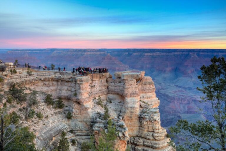 Las Vegas 2 Day Grand Canyon Railway Bearizona Meteor Crater Overview Of The Tour