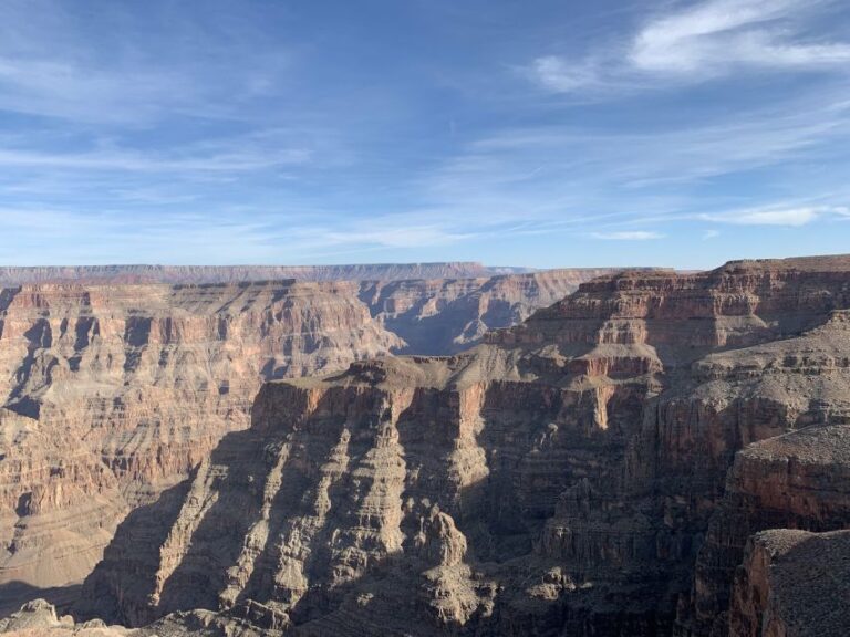 Las Vegas: Grand Canyon West Bus Tour With Guided Walk Tour Overview