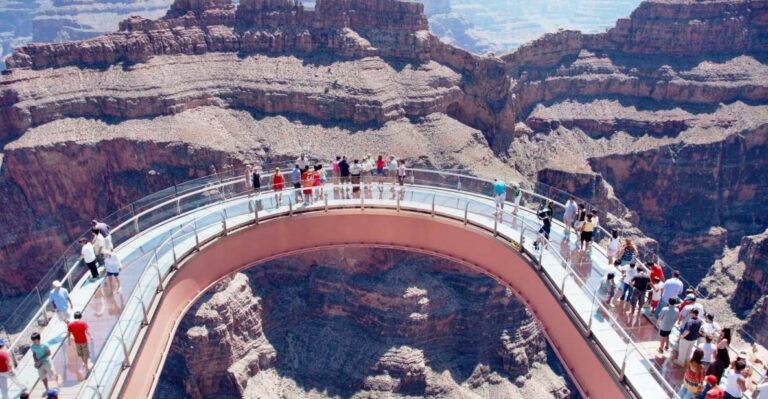 Las Vegas: Small Group Grand Canyon Skywalk, Hoover Dam Tour Guided Hoover Dam Tour