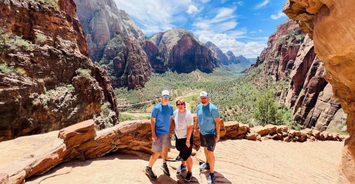 Las Vegas: VIP Guided Photography & Hiking Tour of Zion NP - Tour Highlights