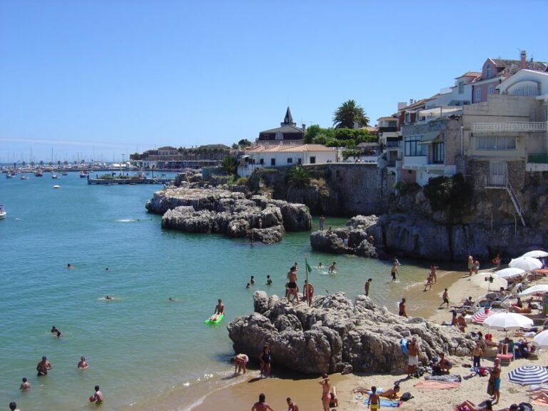 Lisbon: Airport Transfer To/from Cascais, Estoril, Or Sintra Service Overview