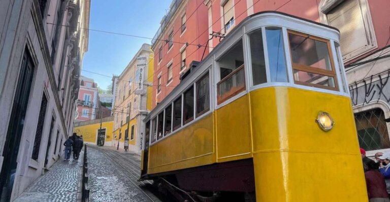 Lisbon City Tour: Alfama, New Town And Belém Panoramic Viewpoints And Cityscapes