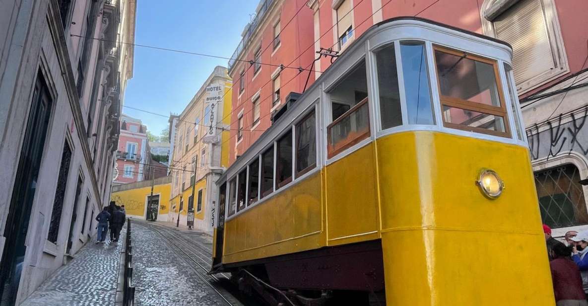 Lisbon City Tour: Alfama, New Town and Belém - Panoramic Viewpoints and Cityscapes