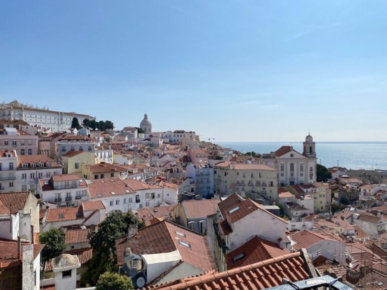 Lisbon: Walking Tour For Absolute Beginners Iconic Lisbon Cable Car Ride