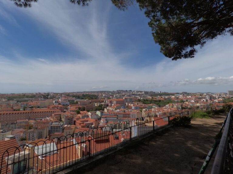 Lisbon:private Guided Historical Sightseeing Tour By Tuk Tuk Tour Overview