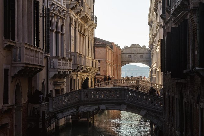 Live Venice And Its Islands, 7 Magical Itineraries Discovering The Grand Canal