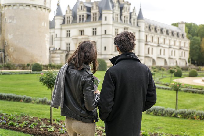 Loire Valley Round Trip Transportation With Castles Entry Tickets Tour Overview