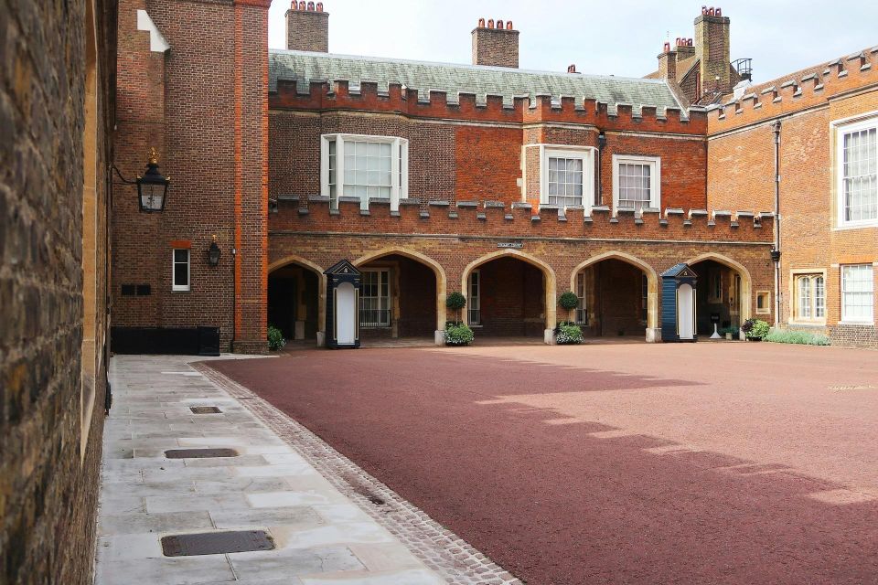 London: Royal Walking Tour With Palace or Mews Options - Tour Description