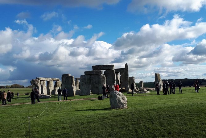 London To Stonehenge Shuttle Bus And Independent Day Trip Tour Overview