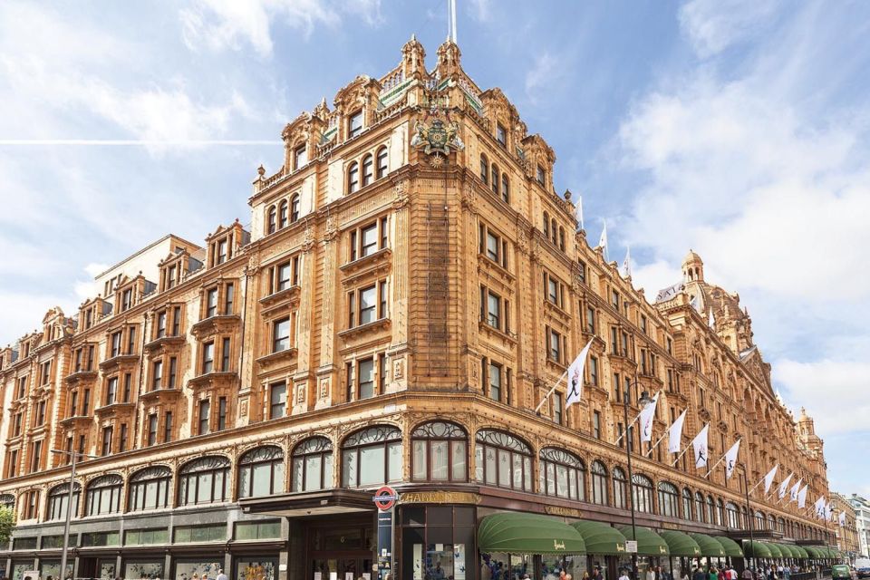 London Vintage Bus Tour and Cream Tea at Harrods - Overview of the Tour