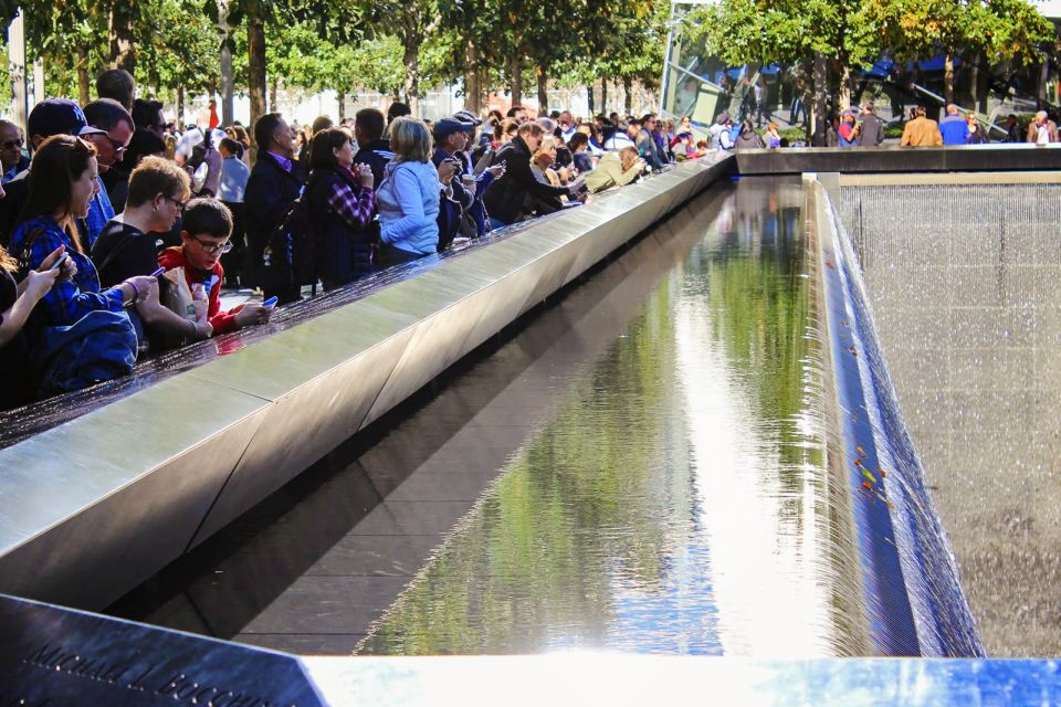 Lower Manhattan Tour: Wall Street & 9/11 Memorial - Iconic Financial and Political Landmarks